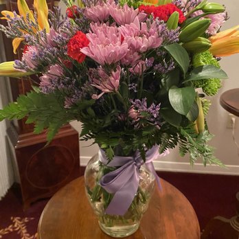 Central Market Florist - These were 100.00 dollars ridiculous!!! - Florists Near Me - Latham, New York Central Market Florist - These were 100.00 dollars ridiculous!!! - Florists Near Me - Latham, New York
