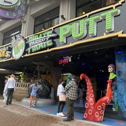 SkipArrr’s Parrot Putt