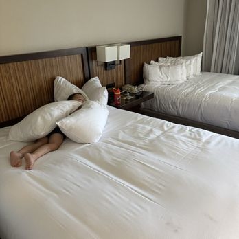 Hilton Phoenix Tapatio Cliffs Resort - Hotels Near Me - Phoenix, Arizona Hilton Phoenix Tapatio Cliffs Resort - Hotels Near Me - Phoenix, Arizona