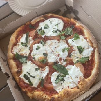 Main St Pizza & Ice Cream - Margherita sm $12.99 - Pizza Near Me - Hastings, Florida