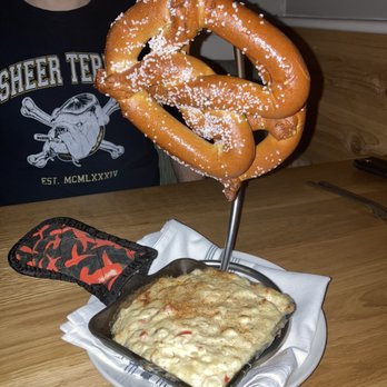 Hot Tuna - Chesapeake Bay Crab Dip - Bars Near Me - Virginia Beach, Virginia Hot Tuna - Chesapeake Bay Crab Dip - Bars Near Me - Virginia Beach, Virginia