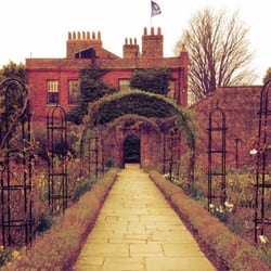 Capel Manor College