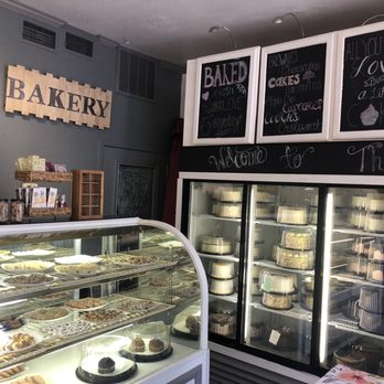 Pastry House - a bakery with a variety of baked goods - Bakeries Near Me - Laredo, Texas Pastry House - a bakery with a variety of baked goods - Bakeries Near Me - Laredo, Texas