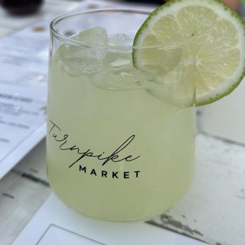Turnpike Market - Lime margarita cocktail - Pizza Near Me - Billerica, Massachusetts Turnpike Market - Lime margarita cocktail - Pizza Near Me - Billerica, Massachusetts