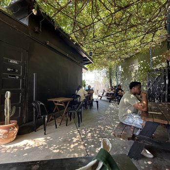 Yia Caffe - Patio - Coffee & Tea Near Me - Los Angeles, California