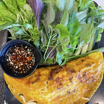 Quan Mii - Bánh Xèo Mực/Crispy Crepe with Squid (TikTok: @justandyvu) - Vietnamese Near Me - Fountain Valley, California Quan Mii - Bánh Xèo Mực/Crispy Crepe with Squid (TikTok: @justandyvu) - Vietnamese Near Me - Fountain Valley, California