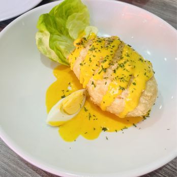 Mancora Peruvian Cuisine - Papa Rellena (filet mignon stuffed in fried potato) - Peruvian Near Me - Alhambra, California