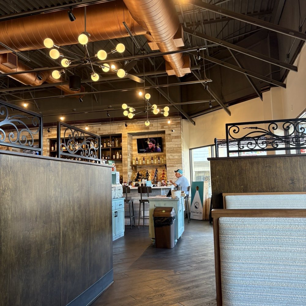 Another Broken Egg Cafe - Beautifully seating layout. - Breakfast & Brunch Near Me - Brentwood, Tennessee Another Broken Egg Cafe - Beautifully seating layout. - Breakfast & Brunch Near Me - Brentwood, Tennessee