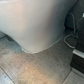 Vuksani Service Group - Re-caulked base - Plumbing Near Me - Queens, New York Vuksani Service Group - Re-caulked base - Plumbing Near Me - Queens, New York