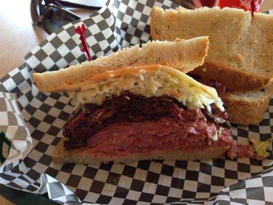 Schwartz's Delicatessen by null