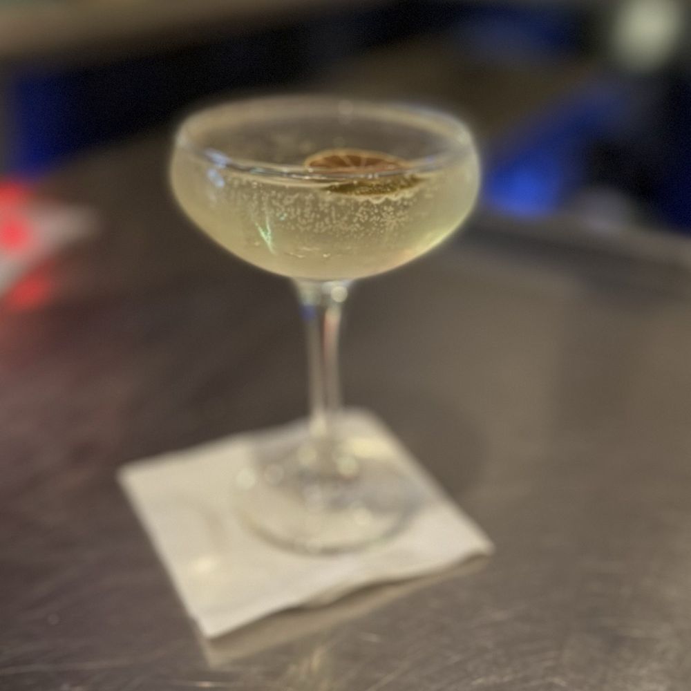 Hanny's - St. Germain cocktail - Lounges Near Me - Phoenix, Arizona