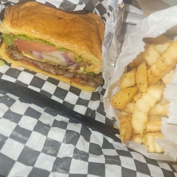 Ruth Fayes - Bacon Cheeseburger/Fries - Desserts Near Me - Dallas, Texas Ruth Fayes - Bacon Cheeseburger/Fries - Desserts Near Me - Dallas, Texas
