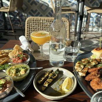 Pacific Catch - Happy Hour delicious spread! - Seafood Near Me - Santa Monica, California Pacific Catch - Happy Hour delicious spread! - Seafood Near Me - Santa Monica, California