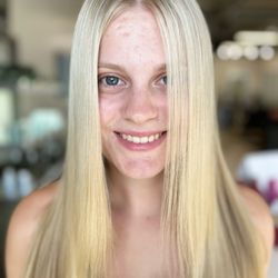 Chloe Hair Lounge - Beige blonde