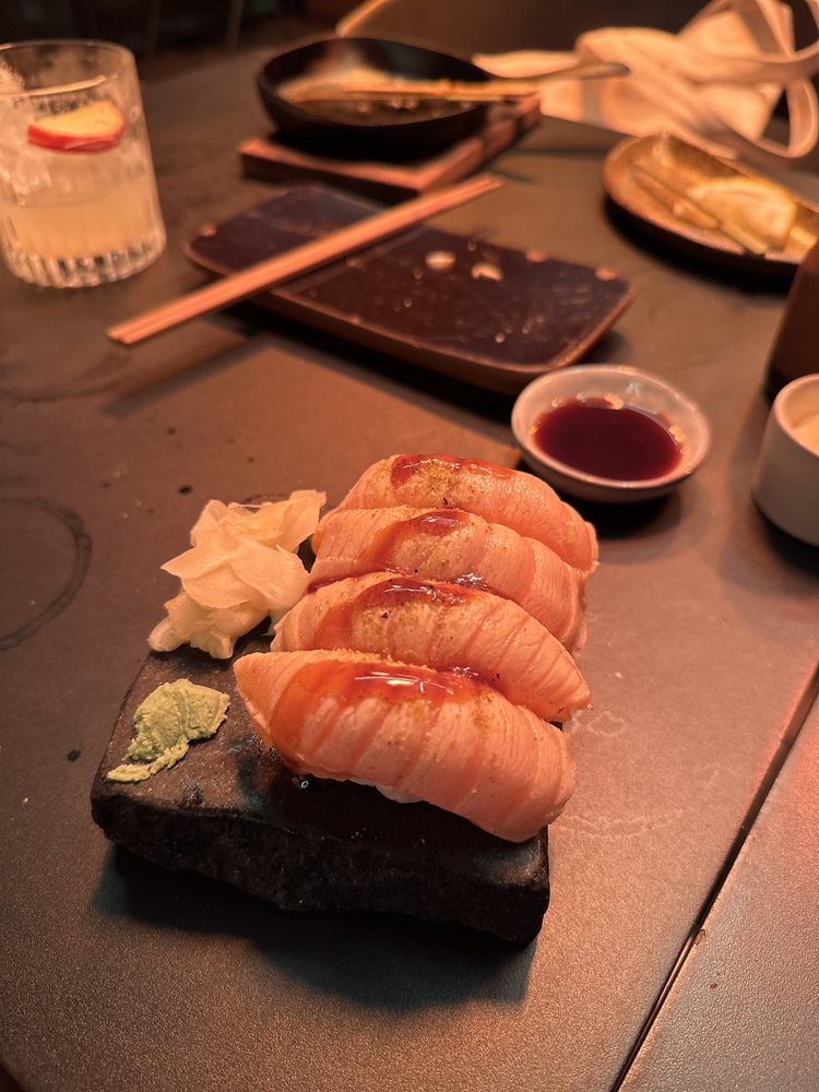 Sticks 'n' Sushi