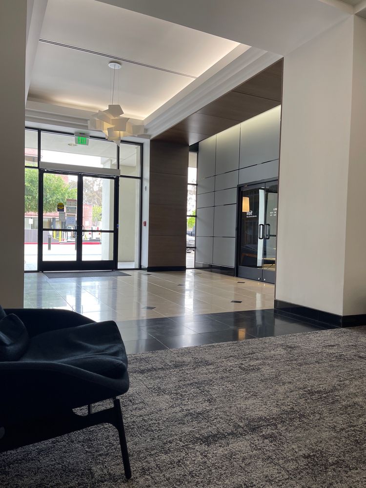 VOIT REAL ESTATE SERVICES Updated June 2024 15 Reviews 4180 La