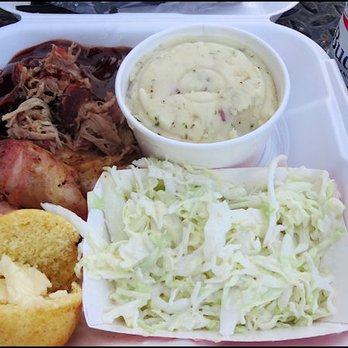 Lonny Boy's Barbeque - My free, barbecue dinner of smoked chicken, pulled pork, a cornbread muffin, coleslaw, and some of the best mashed potatoes on the planet. - Barbeque Near Me - Hurricane, Utah