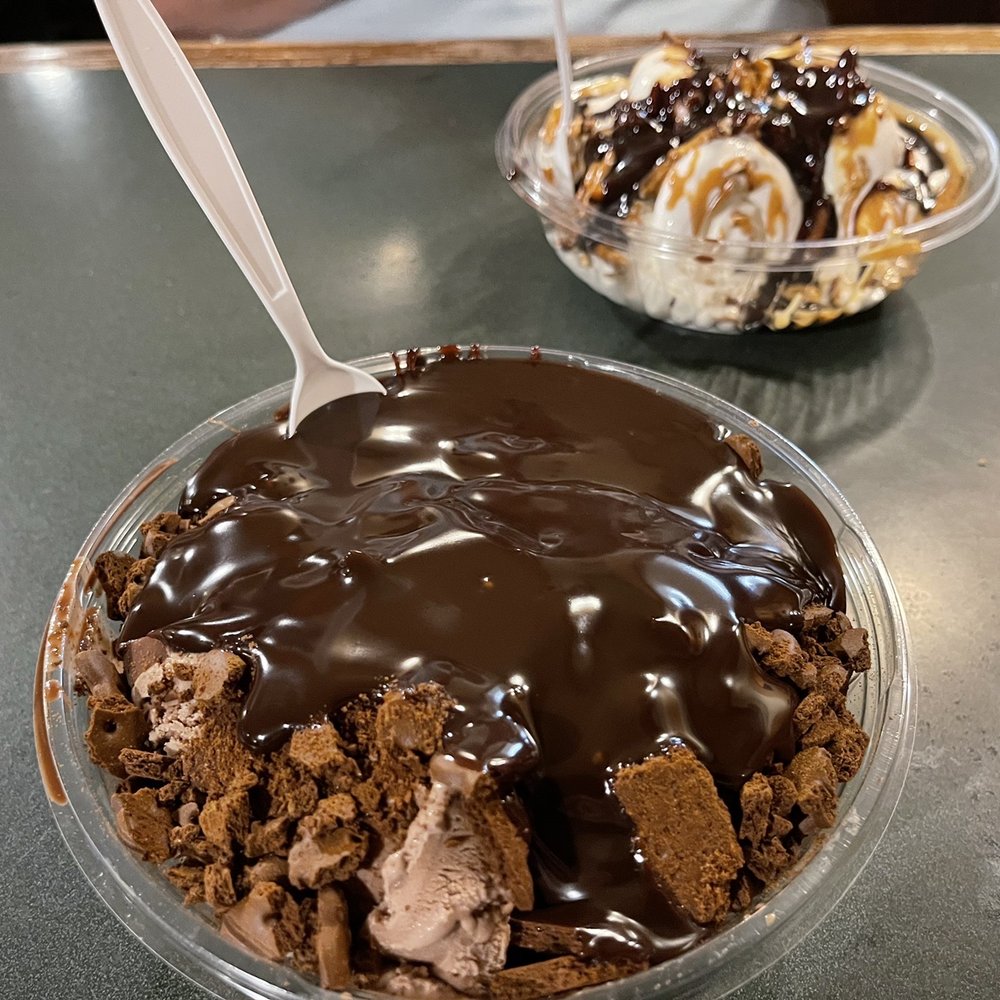 Ivanhoe's Drive In - Chocolate midnight Sundae, Chocolate peanut pretzel - Ice Cream & Frozen Yogurt Near Me - Upland, Indiana Ivanhoe's Drive In - Chocolate midnight Sundae, Chocolate peanut pretzel - Ice Cream & Frozen Yogurt Near Me - Upland, Indiana