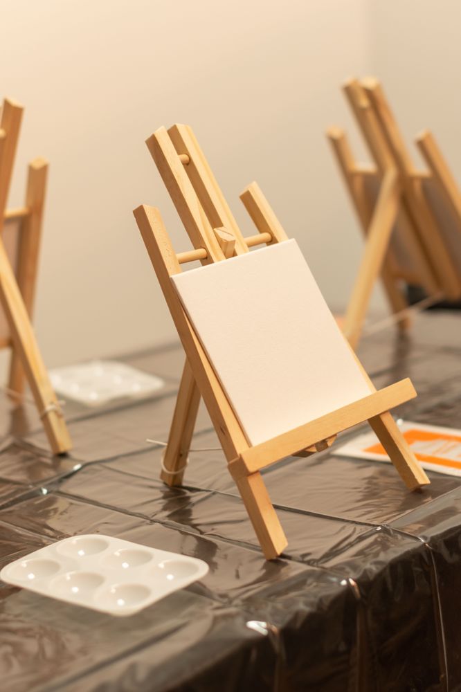 Reverie Garden Studio Logo