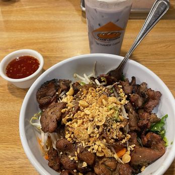 Pham's Kitchen - Grilled pork vermicelli - Vietnamese Near Me - Cheektowaga, New York Pham's Kitchen - Grilled pork vermicelli - Vietnamese Near Me - Cheektowaga, New York
