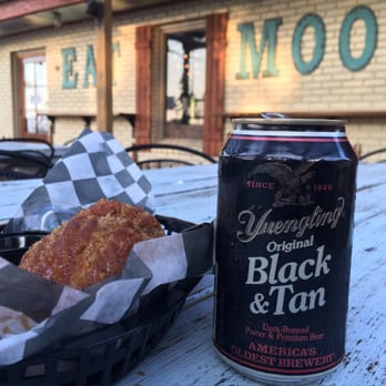 Moo's Barn And Grill - Burgers Near Me - Natchez, Mississippi