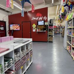 Kiki's Chicken Place - Located in the back of the store.