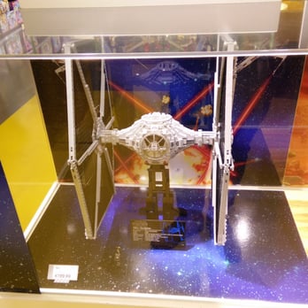 Lego Store - Toy Stores Near Me - Nuremberg, BY