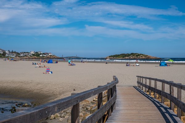Atlantis Oceanfront Inn Hotel & Breakfast Café In Gloucester, MA by null