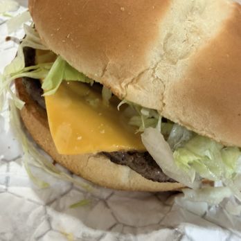 Stripes - Cheeseburger - American Near Me - Tigard, Oregon Stripes - Cheeseburger - American Near Me - Tigard, Oregon