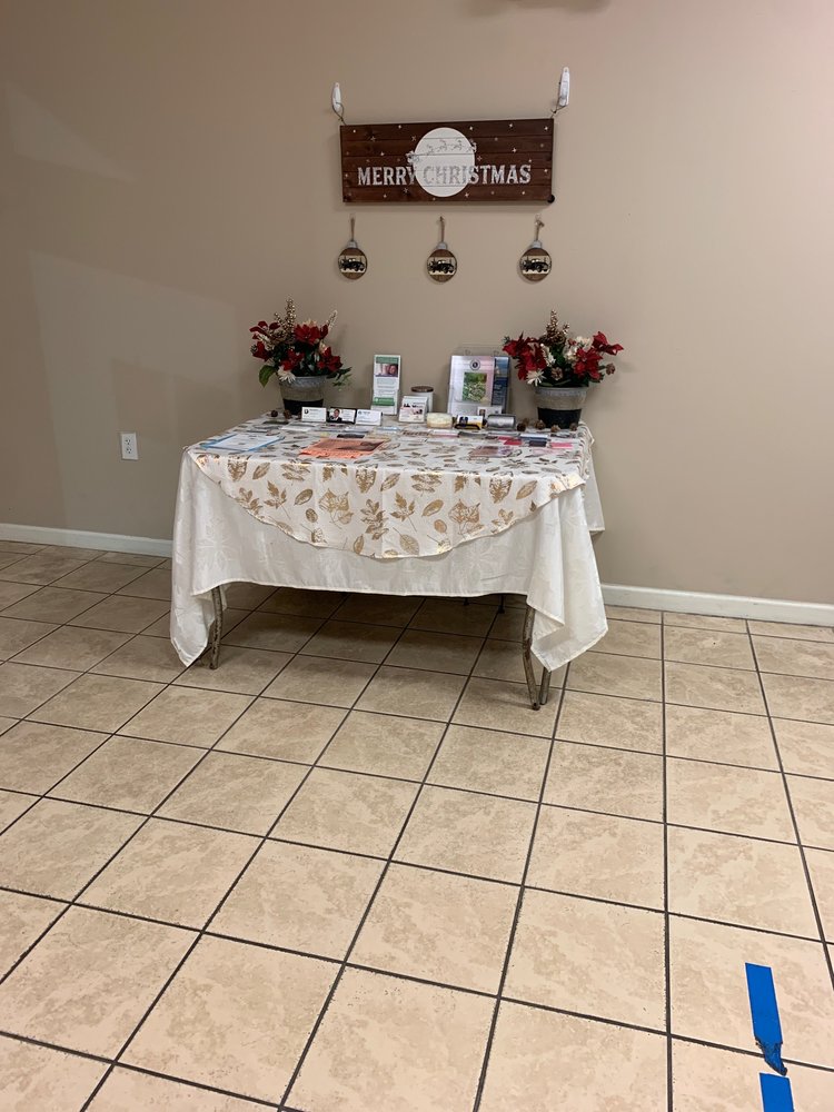 FOUR SEASONS DRY CLEANERS 16 Reviews 497 Olde Waterford Way, Leland