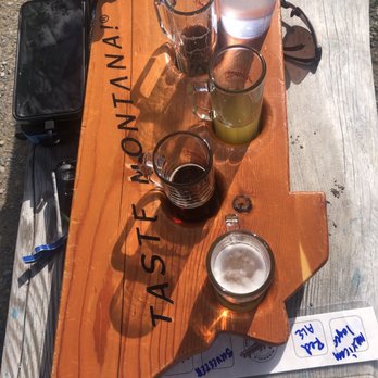 Highlander Beer - Flight of beers. - Pizza Near Me - Missoula, Montana Highlander Beer - Flight of beers. - Pizza Near Me - Missoula, Montana