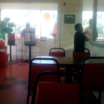 Taylor Freeze - inside seating - Ice Cream & Frozen Yogurt Near Me - Pima, Arizona