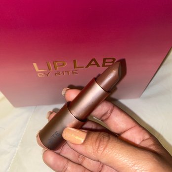 Lip Lab - Custom lipstick - Cosmetics & Beauty Supply Near Me - Irvine, California