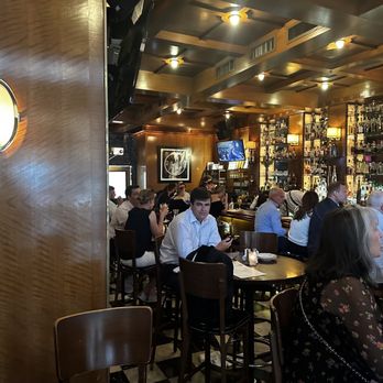 LUXBAR - Bars Near Me - Chicago, Illinois LUXBAR - Bars Near Me - Chicago, Illinois