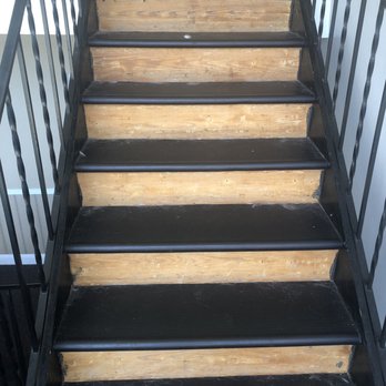 The Wynds - Dirty stairs - Carpet was taken off and never replaced - Apartments Near Me - Kettering, Ohio