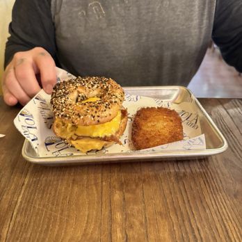 Lola's Eatery - Breakfast & Brunch Near Me - Pittsburgh, Pennsylvania