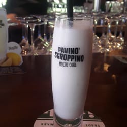Café De Rusthoek - You should def try the SGROPPINO;)