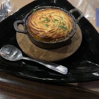 Bear & Crown - Cottage pie. Super flavorful. - Pubs Near Me - Sacramento, California Bear & Crown - Cottage pie. Super flavorful. - Pubs Near Me - Sacramento, California
