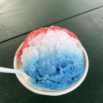 Wishing Well Shave Ice - Blue raspberry, coconut, and cherry shaved ice - Ice Cream & Frozen Yogurt Near Me - Hanalei, Hawaii Wishing Well Shave Ice - Blue raspberry, coconut, and cherry shaved ice - Ice Cream & Frozen Yogurt Near Me - Hanalei, Hawaii