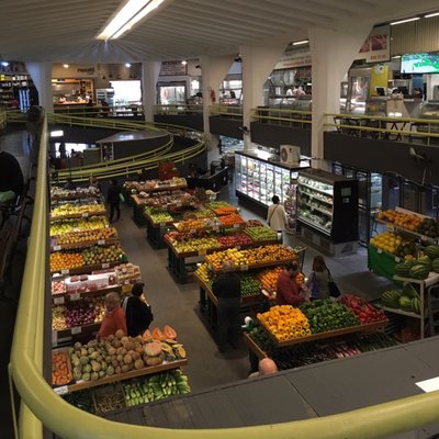 Mercado Municipal de Pinheiros by null