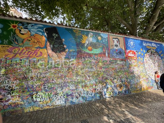 Lennon Wall by null