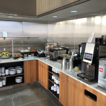 United Club - The breakfast spread. - Airport Lounges Near Me - Arlington, Virginia United Club - The breakfast spread. - Airport Lounges Near Me - Arlington, Virginia