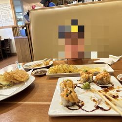 user provided Peter's Sushi & Thai photo