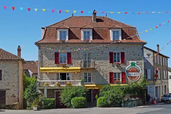 Au Déjeuner de Sousceyrac by null