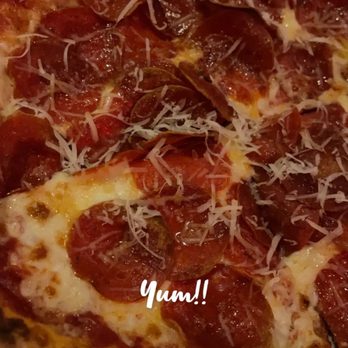 Pasta y Basta - Pepperoni Pizza - Italian Near Me - Rosarito, BCN Pasta y Basta - Pepperoni Pizza - Italian Near Me - Rosarito, BCN