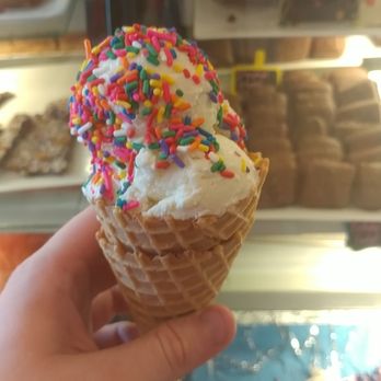Bubbas Sweet Spot - Old fashioned vanilla with rainbow sprinkles - Candy Stores Near Me - Pensacola, Florida