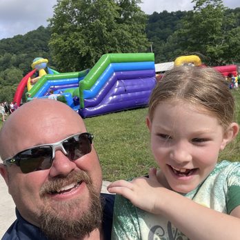 Mountaineer Bounce - Bounce House Rentals Near Me Mountaineer Bounce - Bounce House Rentals Near Me