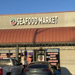 Santiago's Seafood Market