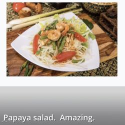 Tara Thai Cafe - Papaya Salad