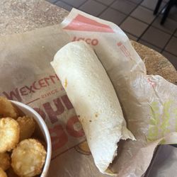 Taco John's - Beef burrito